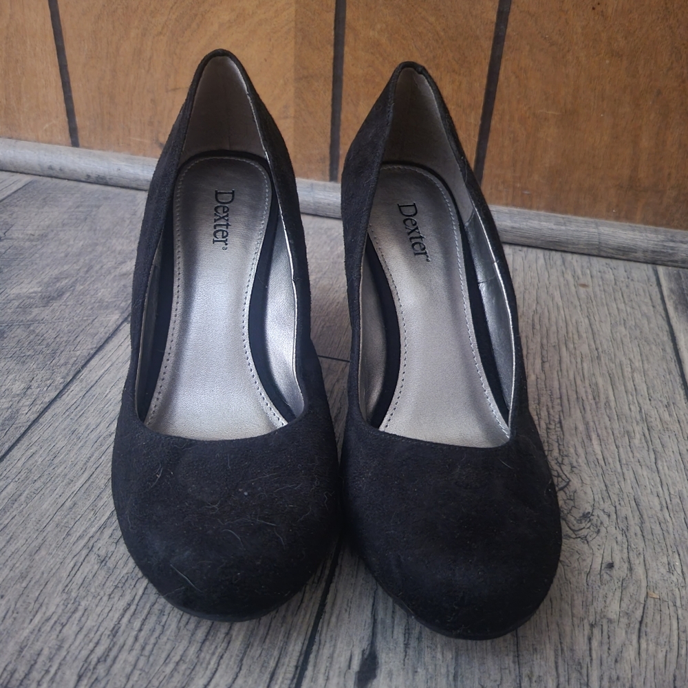 Black Wedges